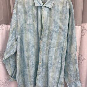 Tommy Bahama Blue Casual Button Down Shirt